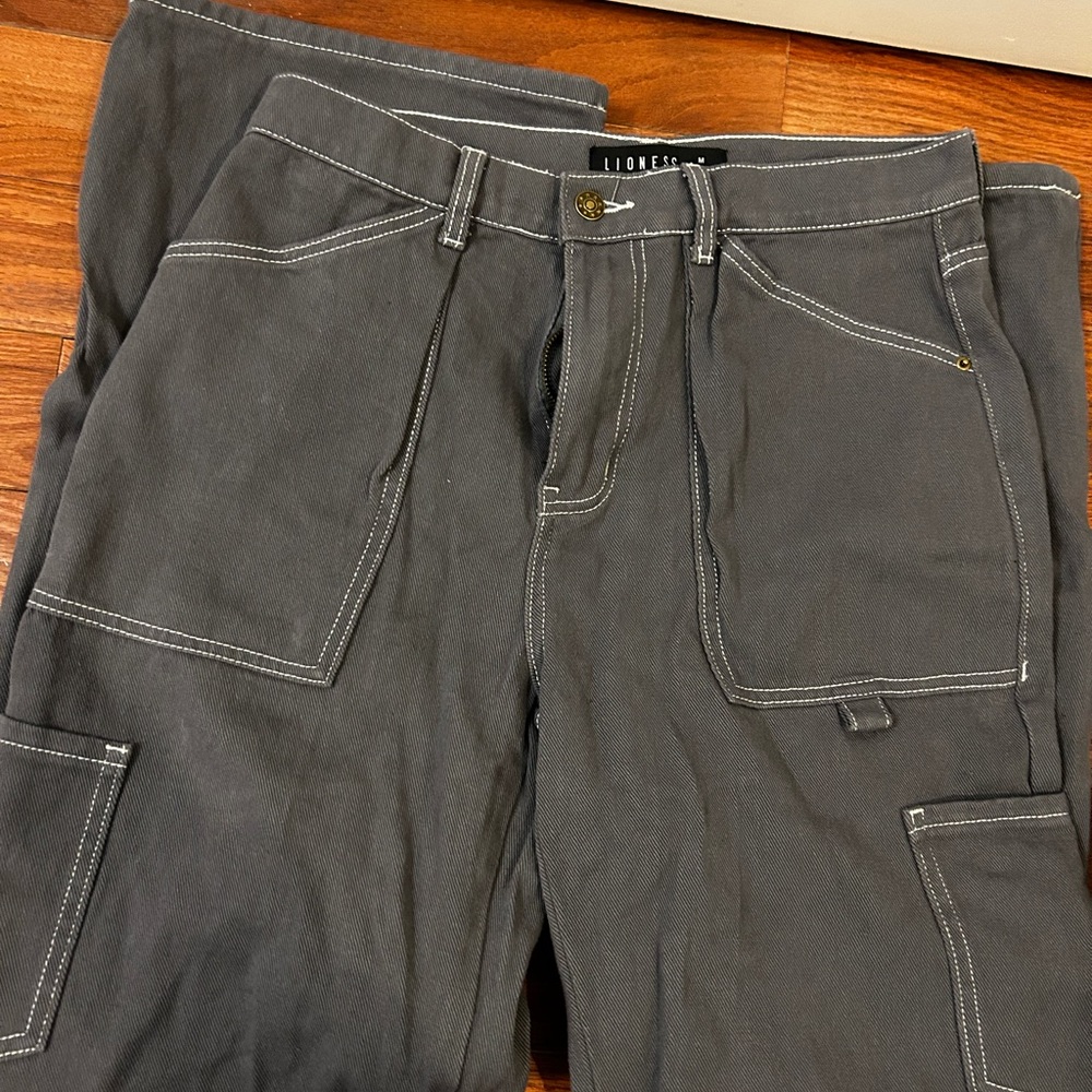 Never Worn Lioness Miami Vice Cargo Pants in Gray